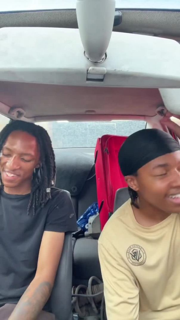 Suka Rea Gopane #amapiano #amapianomusic #ai #aimusic #aisong #aisongs - Flow Finesse (720p, h264)