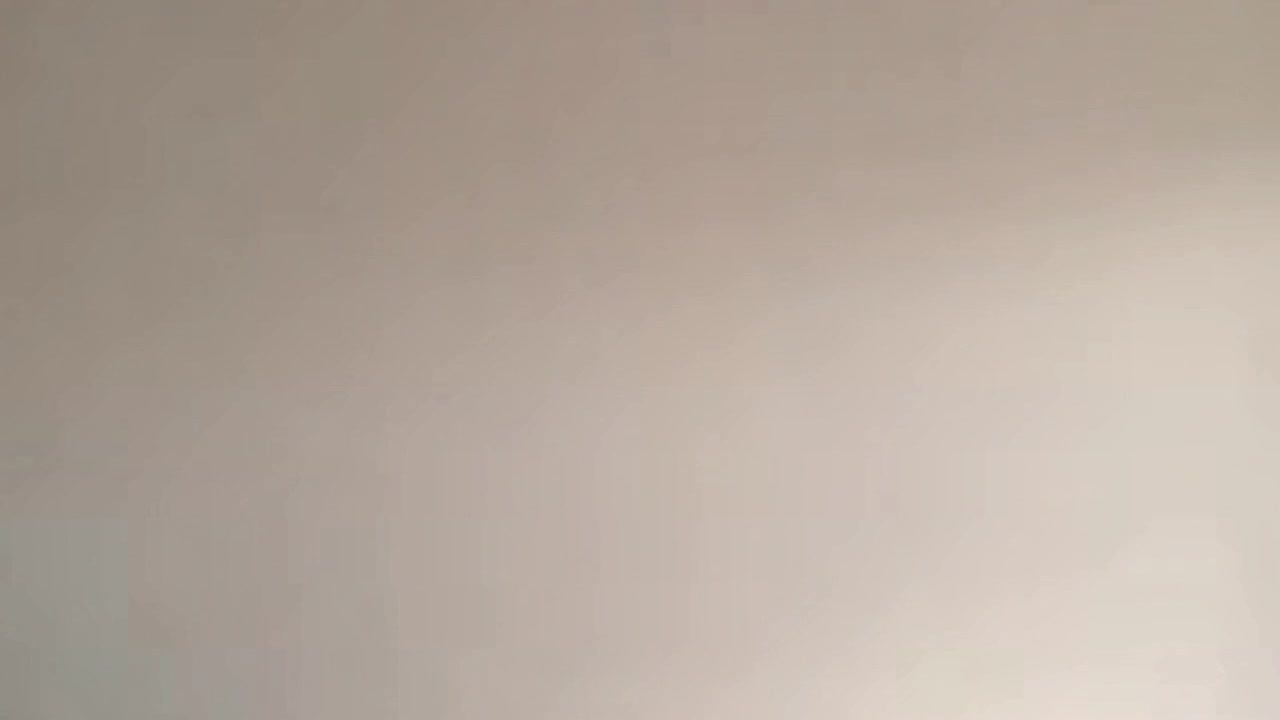 Quiet Brightness in Motion, a Minimal Cinematic Moment of Calm and Focus