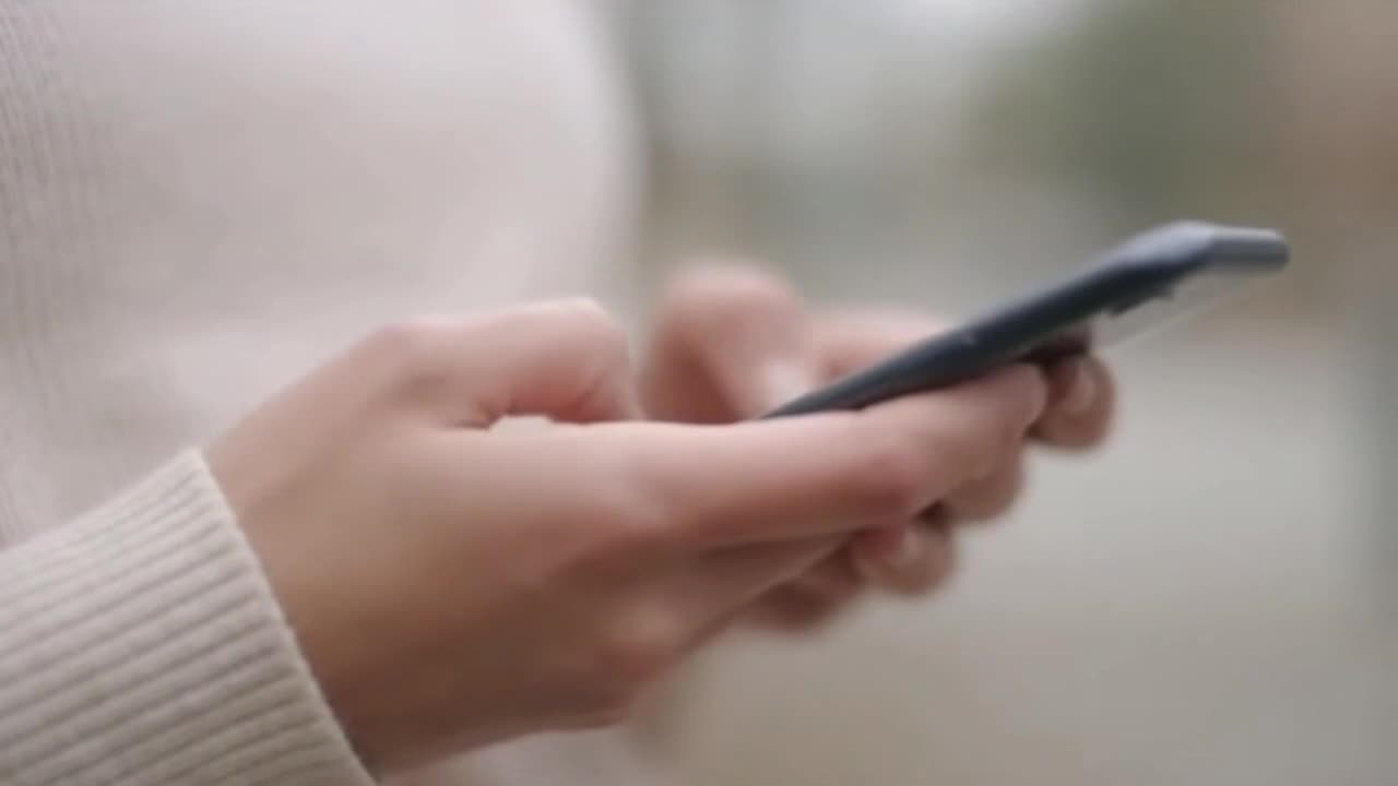 Friendly and Respectful Community Messages Create a Warm and Positive Space Online